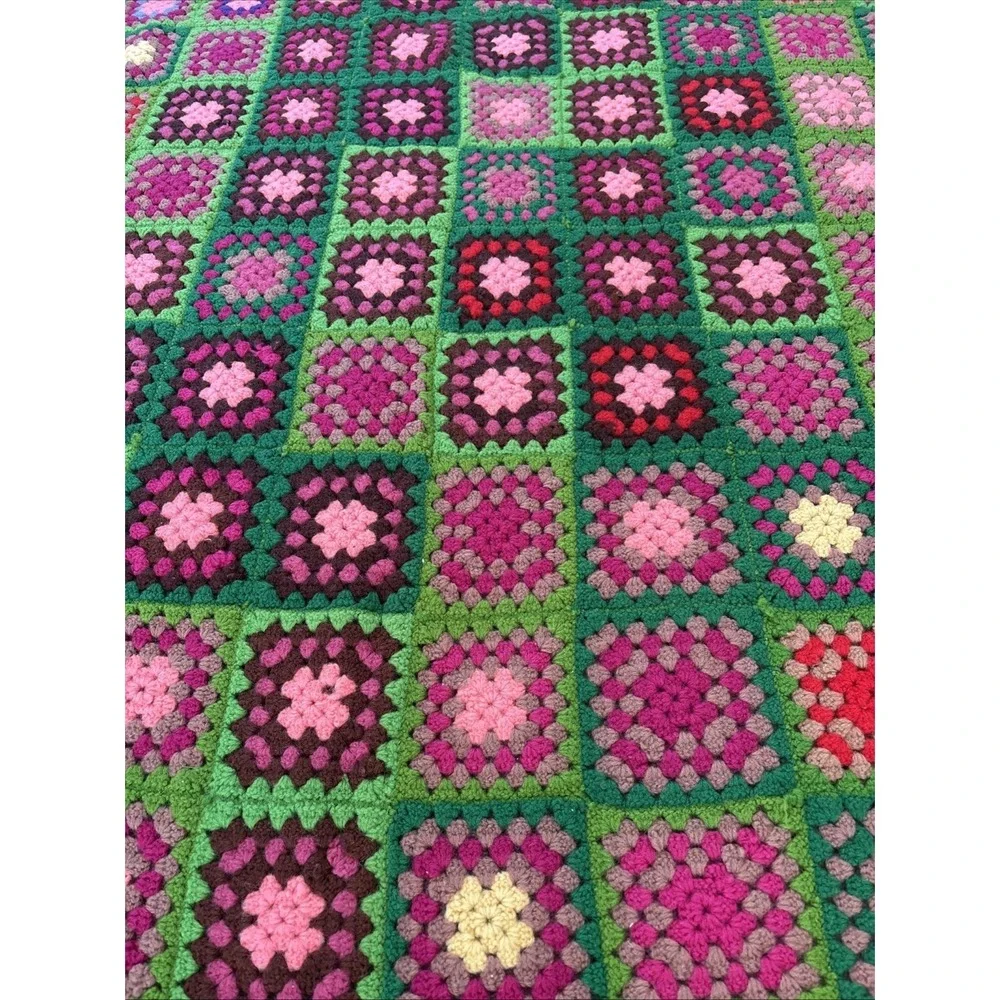 Vtg 70s Handmade Crochet Granny Square Afghan Blanket Retro Cottagecore Boho